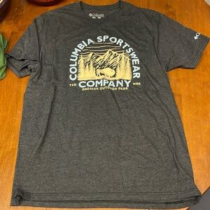 Columbia men’s large gray t-shirt *OBO!*